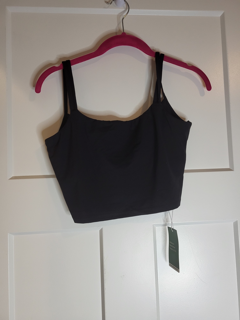 HALARA Black Double-Strap Cropped Tank